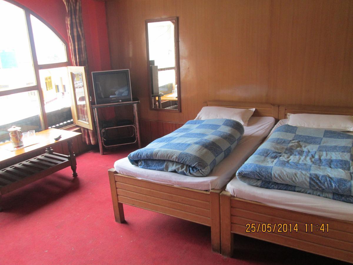 Pandey Lodge Buin 외부 사진